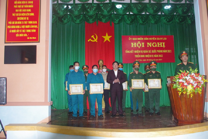 Tổng kết nhiệm vụ quân sự, quốc phòng năm 2021, triển khai nhiệm vụ năm 2022
